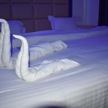 מטורה Hotel Shagun Residency מראה חיצוני תמונה